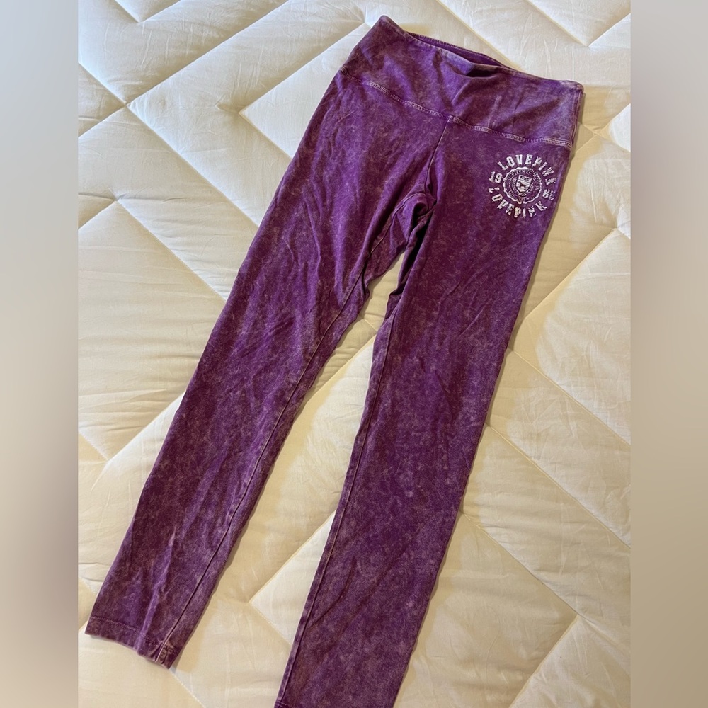Victoria’s Secret Pink brand leggings. Purple tie dye. Size M.
